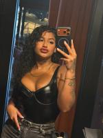 602029263: Chica busca chico en Sevilla