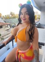 631830793: Chica busca chico en Sevilla