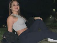 677981630: Chica busca chico en Cádiz