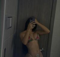 617945566: Chica busca chico en Barcelona