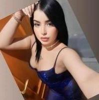 661121893: Chica busca chico en Sevilla