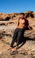 647670709: Chico busca chica en Ibiza