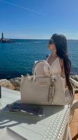 606939638: Chica busca chico en Málaga