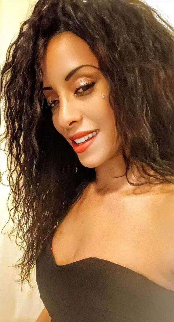 Chica busca chico en Tenerife: Chica busca chico