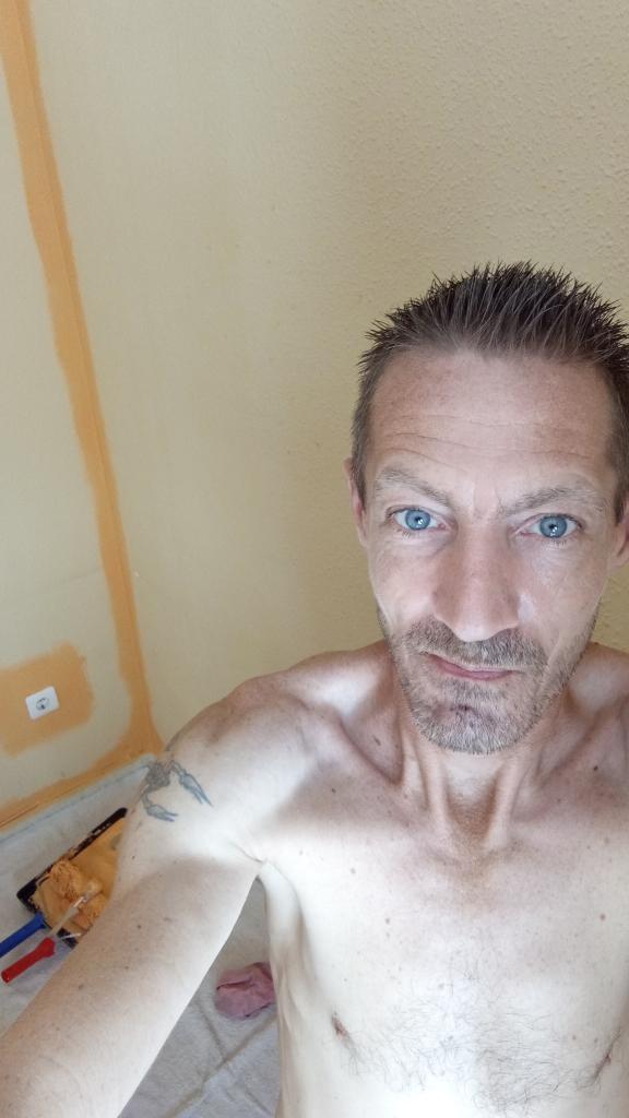 Chico busca chica en Málaga: 