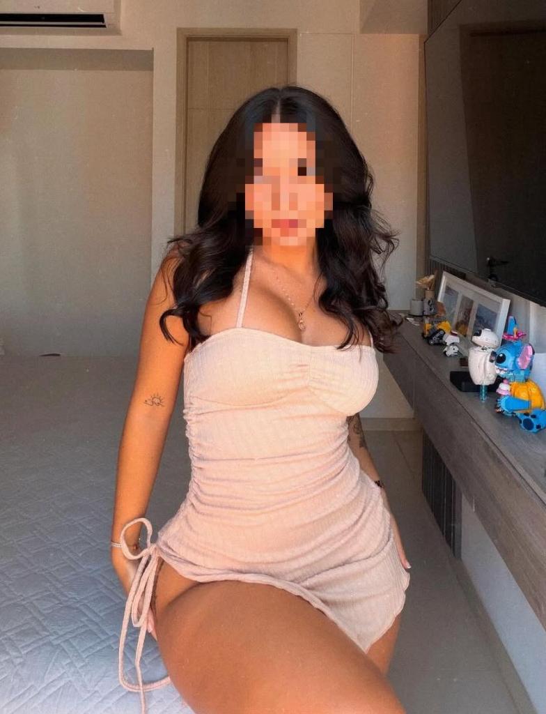 622394358: Chica busca chico en Barcelona