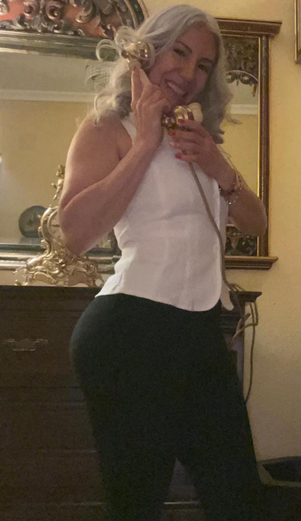 663718890: Chica busca chico en Asturias