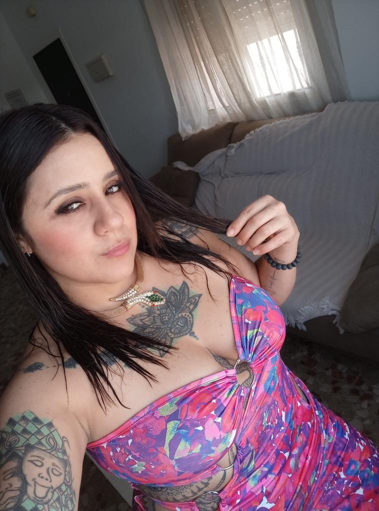 Chica busca chico en Cádiz: 