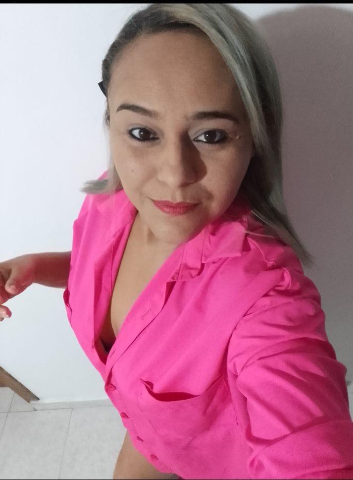 675351343: Chica busca chico en Madrid