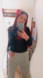 623426865: Chica busca chico en Barcelona