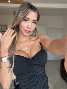 655528184: Chica busca chico en Málaga