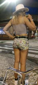742017420: Chica busca chico en Zaragoza