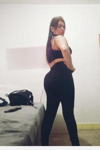 611374458: Chica busca chico en Málaga