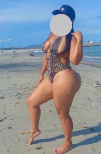 661148610: Chica busca chico en La Coruña