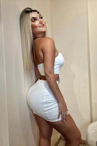 687095619: Chica busca chico en Cádiz