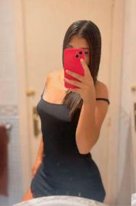 624751354: Chica busca chico en Sevilla