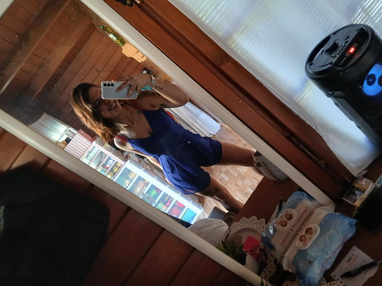 Chica busca chico en Cádiz: 