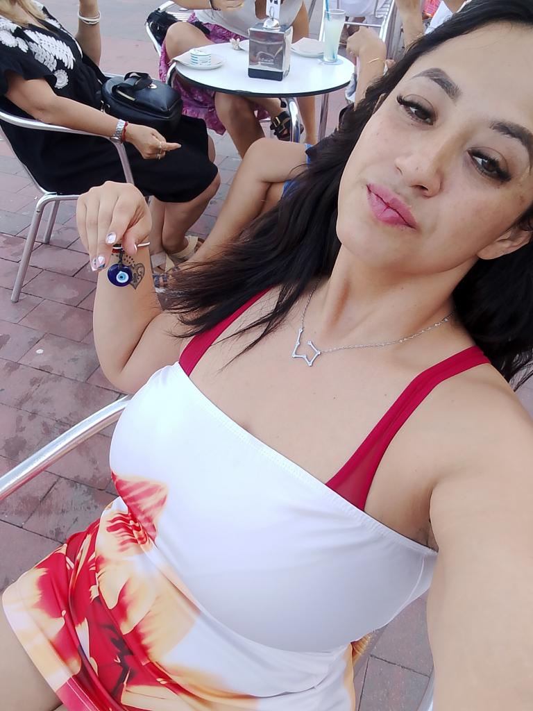 Chica busca chico en Murcia: 