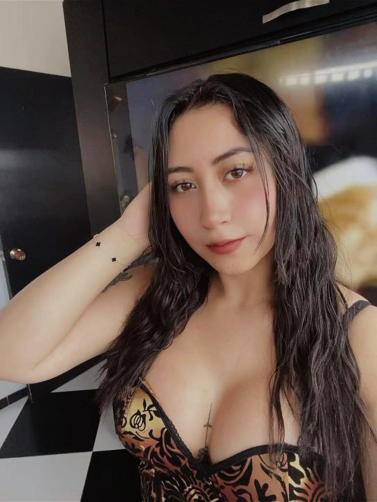 Chica busca chico en Gerona: 