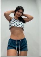 624751354: Chica busca chico en Sevilla