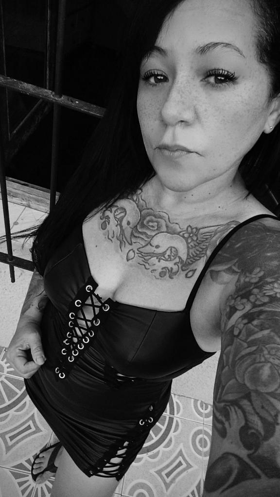 Chica busca chico en Murcia: 