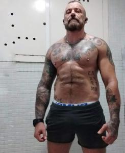 Chico busca chica en Barcelona: 