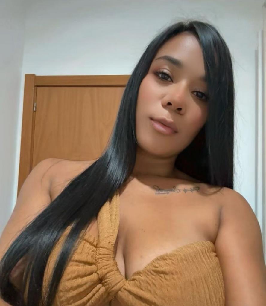 Chica busca chico en Granada: 