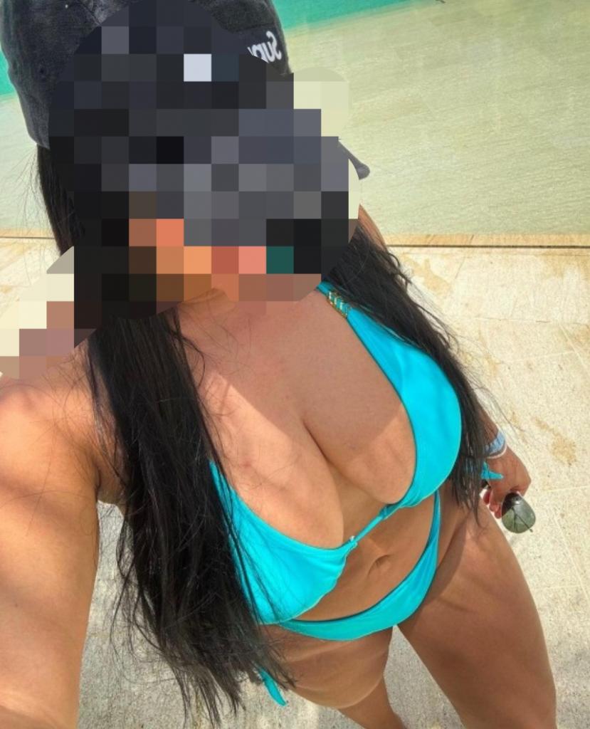 Chica busca chico en Cádiz: 