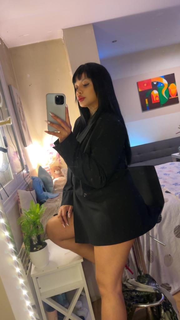 Chica busca chico en Orense: 