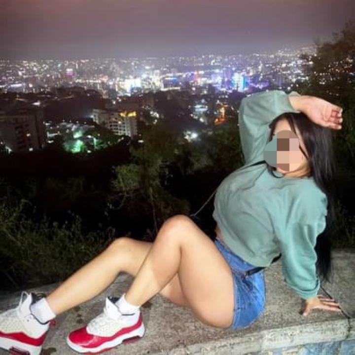 Chica busca chico en Orense: 