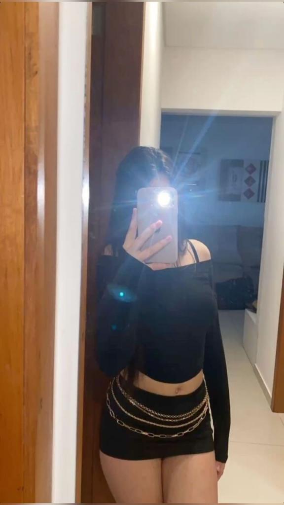 Chica busca chico en Tenerife: 