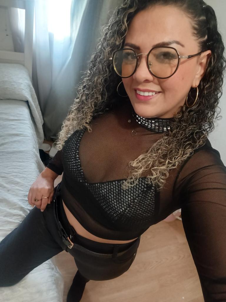 Chica busca chico en Madrid: 