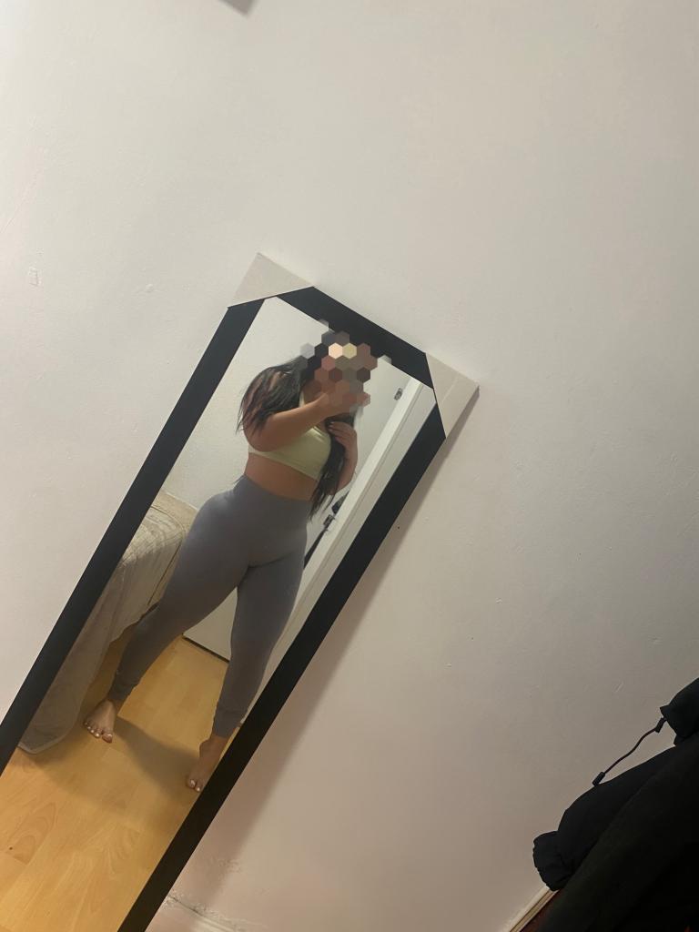 Chica busca chico en Burgos: 