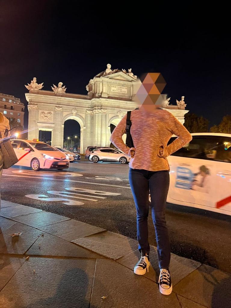 656618155: Chica busca chico en Madrid