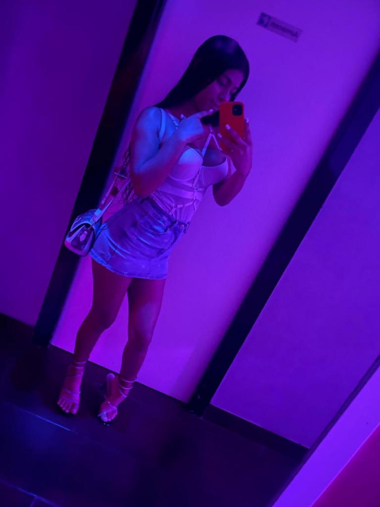 Chica busca chico en Sevilla: 