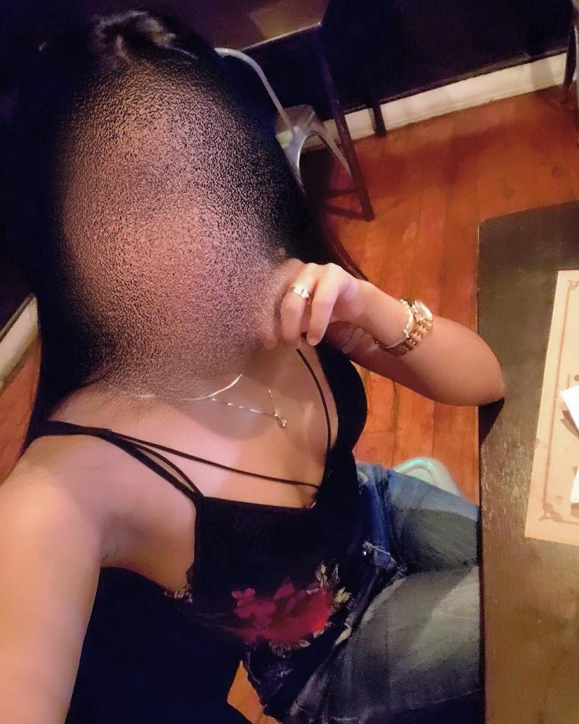Chica busca chico en Tenerife: 