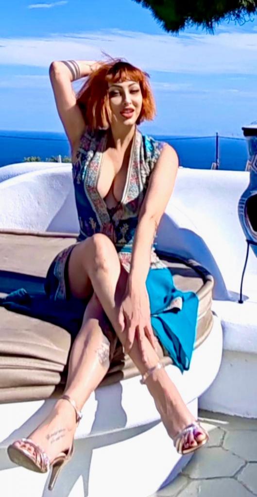 624316923: Chica busca chico en Ibiza