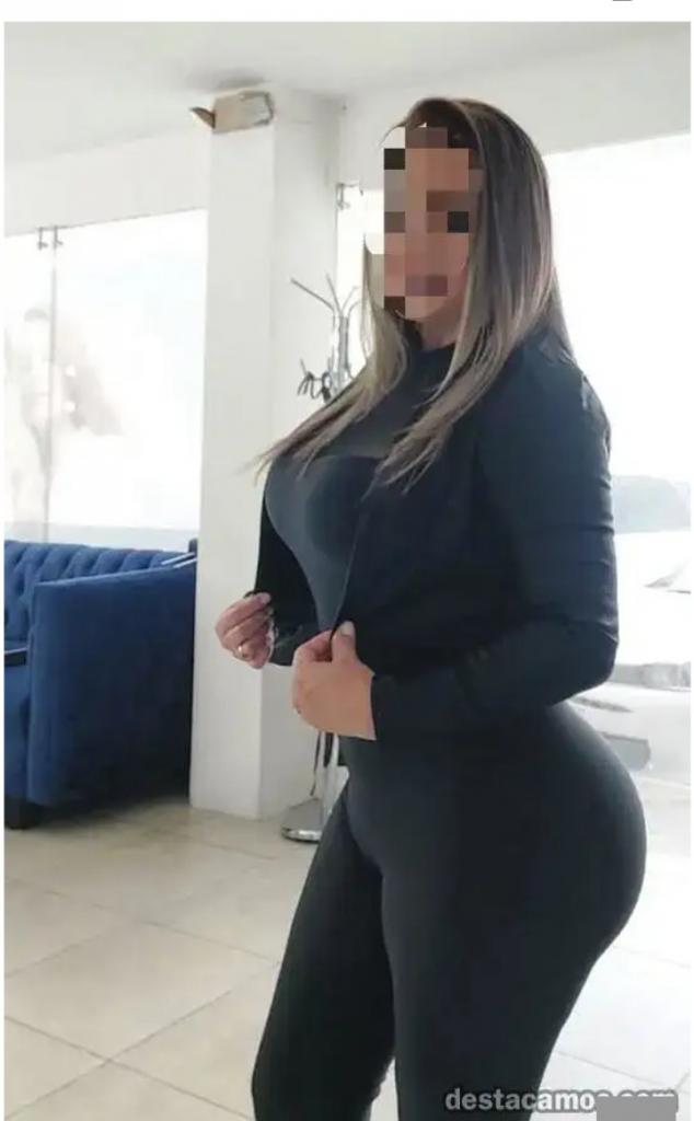 Chica busca chico en Huelva: 