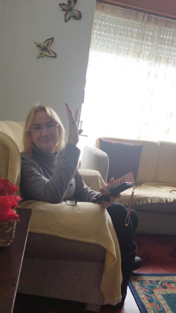 653142614: Chica busca chico en Orense