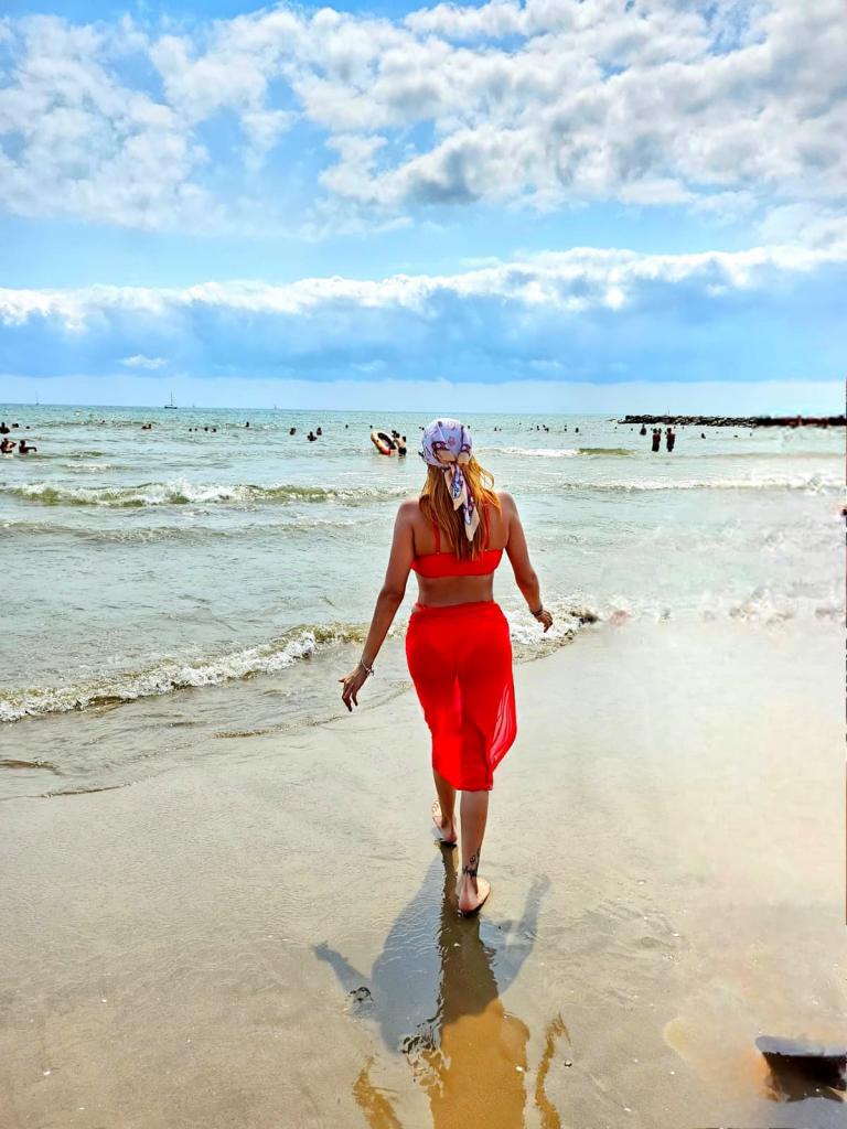 679220376: Chica busca chico en Madrid