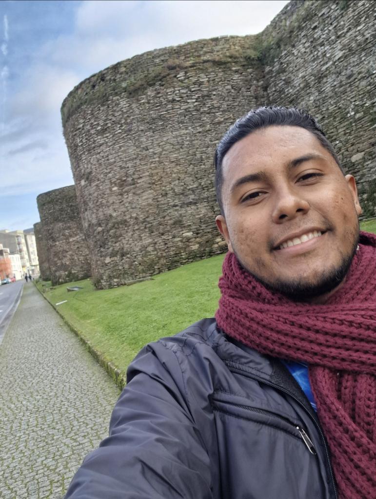 Chico busca chica en Valladolid: 