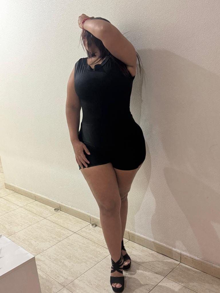 Chica busca chico en Murcia: 