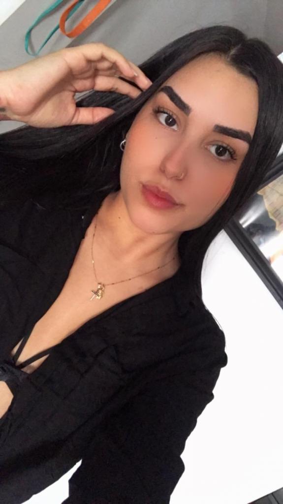 Chica busca chico en Tenerife: 