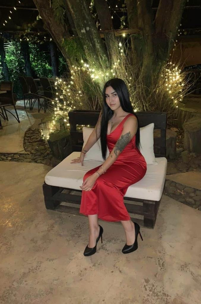 Chica busca chico en Tenerife: 