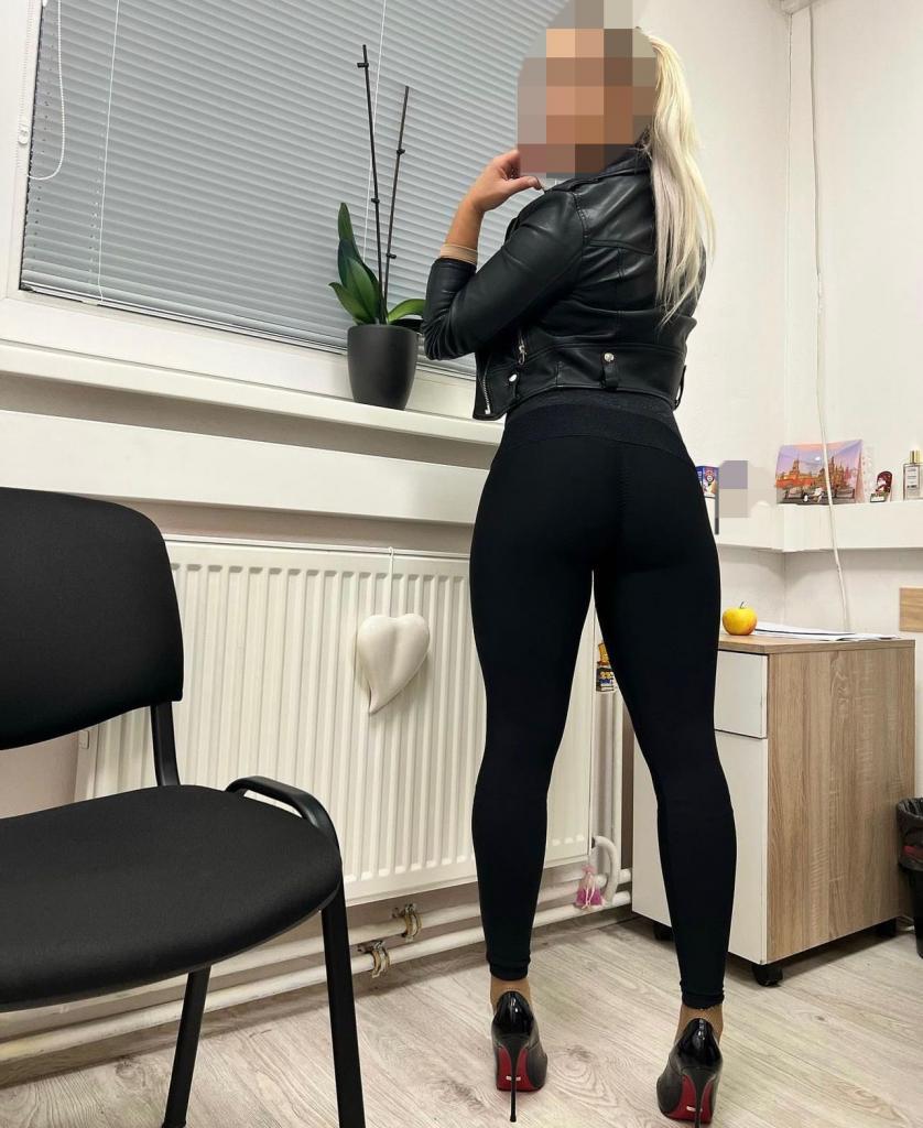 Chica busca chico en Jaén: 