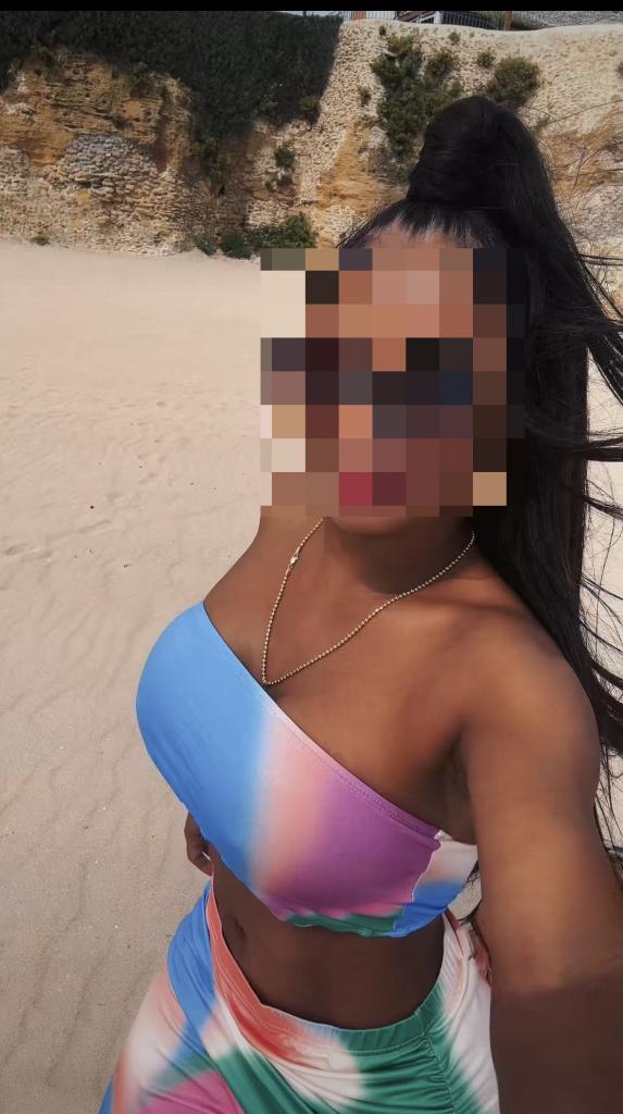 Chica busca chico en Cádiz: 