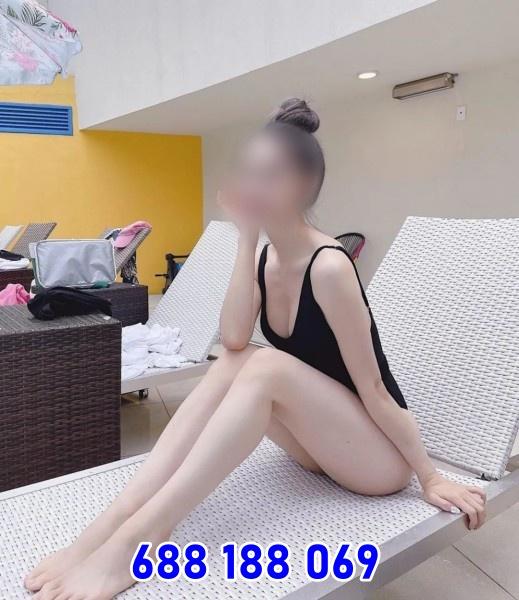 Chica busca chico en Barcelona: 