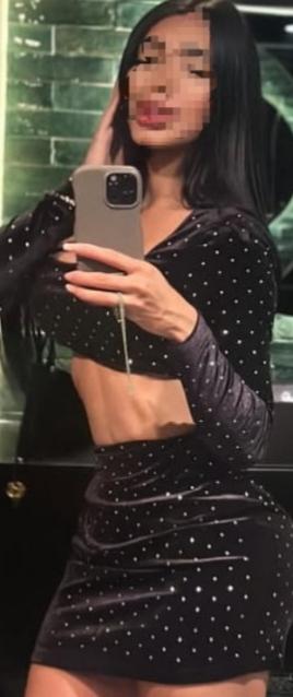 Chica busca chico en Almería: 