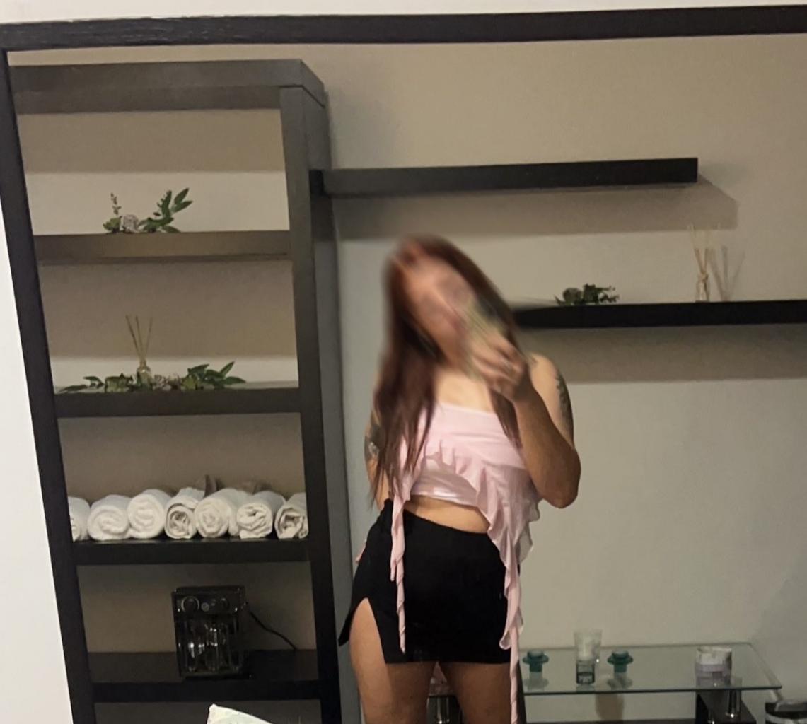 Chica busca chico en La Coruña: 