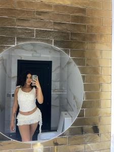 666314324: Chica busca chico en Ibiza